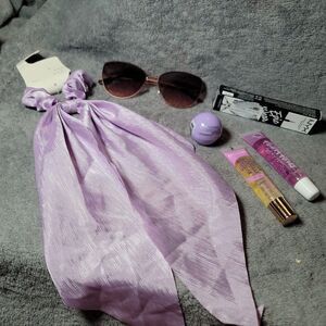 A New Day Fruit Burst Broadway Kleancolor NYX Womens Purple Accessory Bundle